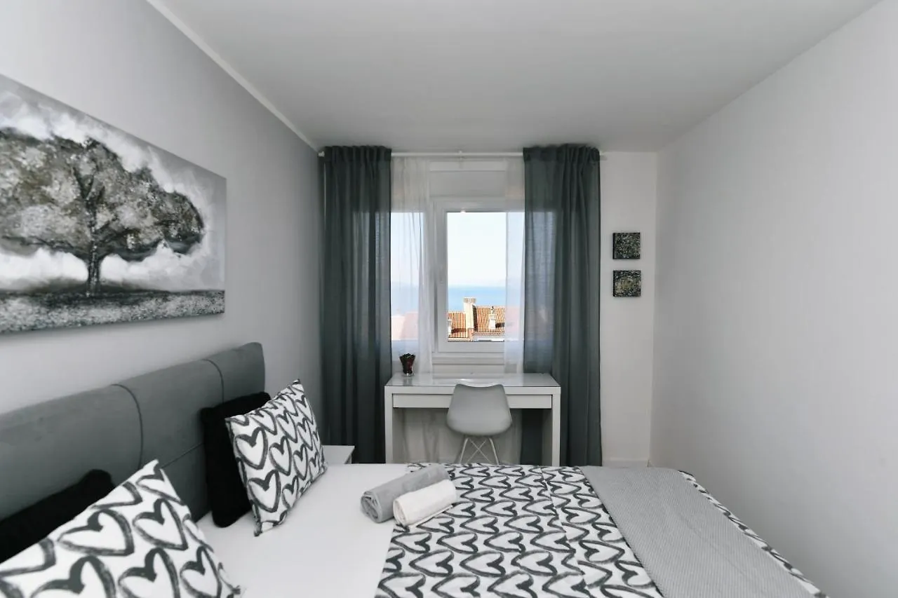 Mamma Mia Lux Apartment Rijeka 0*,